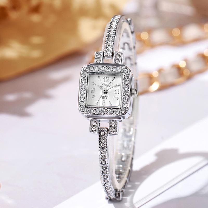 Elegant Women's Square Diamond-set Watch with Steel Band - Stylish Bracelet, Ideal for Parties and Students, High-end Niche Design