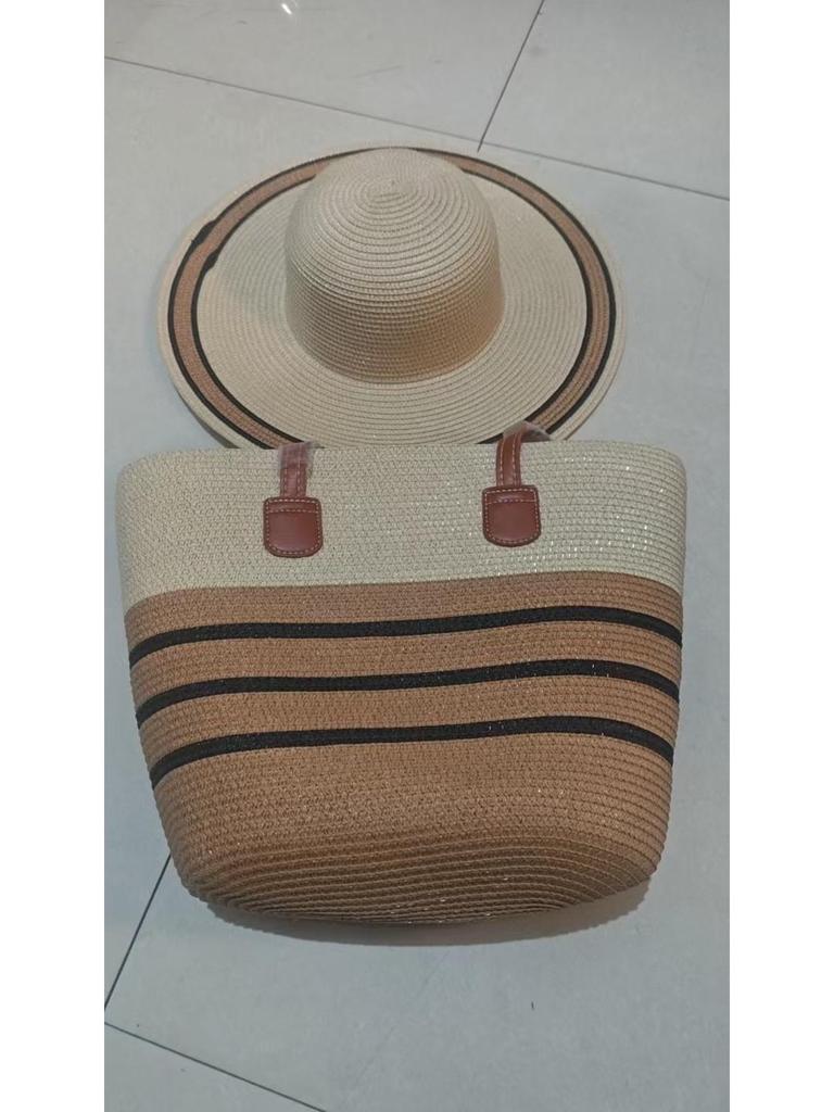 Trendy French One-Shoulder Straw Tote: Large-Capacity Woven Beach & Vacation Handbag for Women