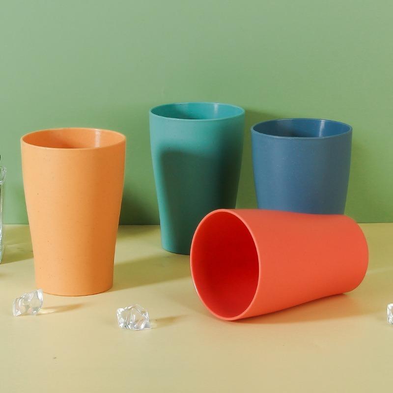 Kelímek s rovným brčkem z pšeničné slámy, Domácí kelímek na ústní vodu, Kelímek na čištění zubů, Plastový kelímek, Mycí kelímek do studentské koleje