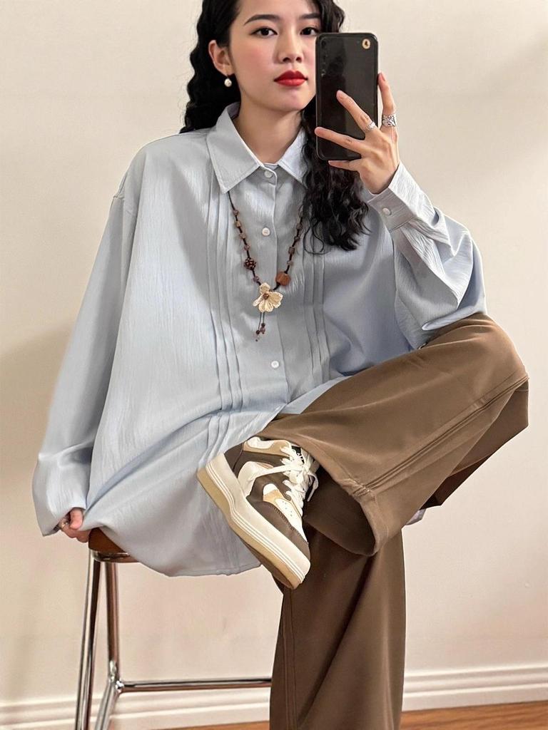 Women's Early Autumn Japanese-Inspired Pleated Long-Sleeve Shirt - Casual and Loose Fit