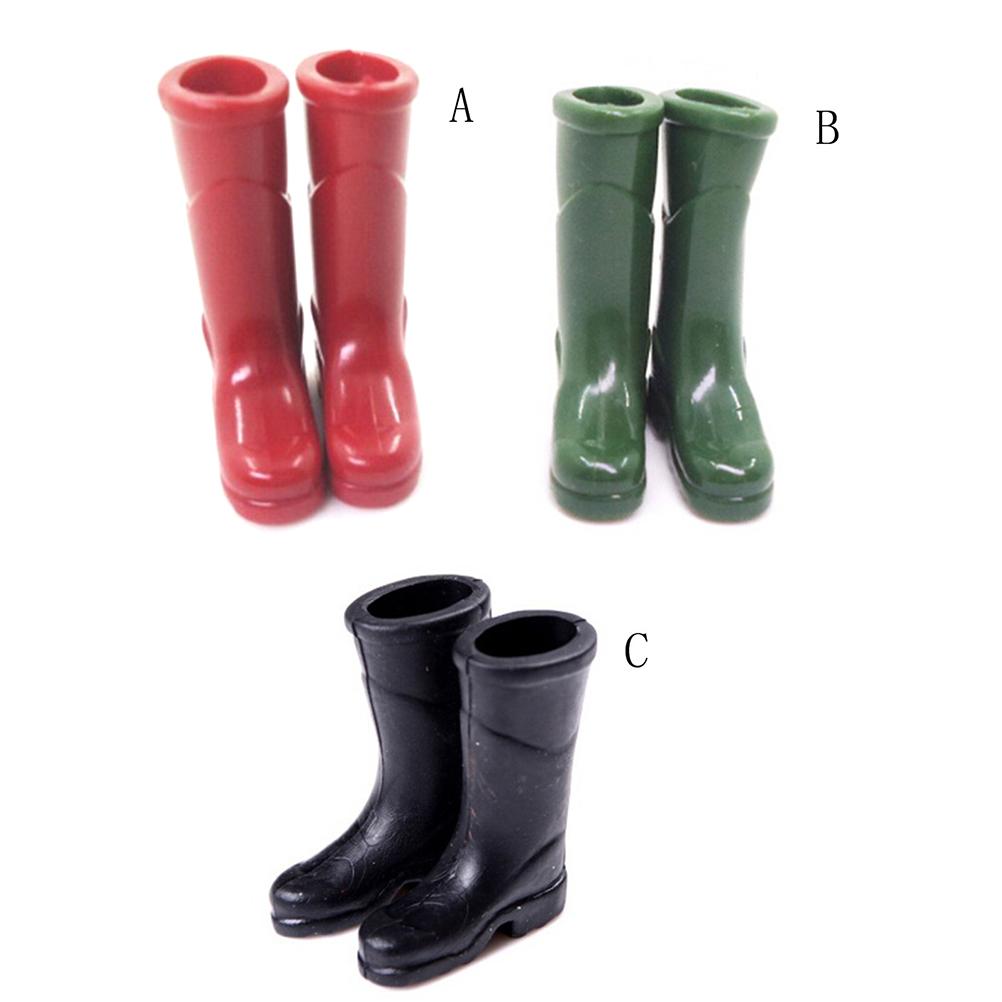 1Pairs 1/12 Scale Dollhouse Miniature Rubber Rain Boots Home Garden Yard Decoration Dolls Accessories Green Red
