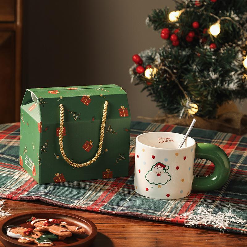 

Рождественский керамический набор кружек Подарок Высокая ценность Креативная чашка для воды Кофейная чашка Сувенир для праздничного мероприятия 301-400ml