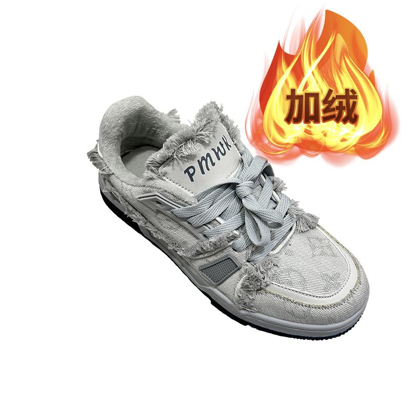 Fashion 2024 New Spring and Autumn Pink Denim Fringed Retro Bread Shoes for Women Couples Niche Sports Casual Shoes for Men