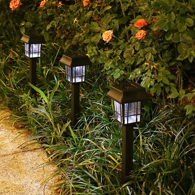 Retro Solar Lawn Lights – Automatic Dusk Activation for Outdoor Courtyard and Night Ambiance