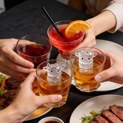 Highland Ice Cube Mold Silicone Ice Cube Tray Flexible Novelty Ice Cube Maker for Whiskey Cocktails Coffee Dishwasher Safe Reusable Party Gifts