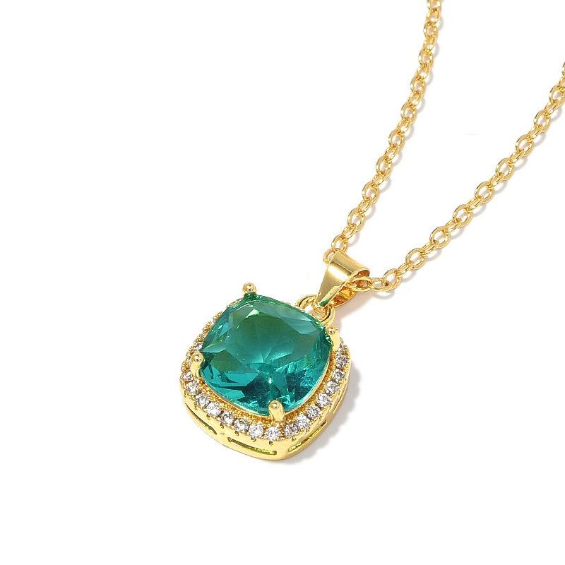 Europe and The United States Luxury Inlaid AAA Zircon Necklace Jewelry Female Fashion Square Joker High Sense Necklace.