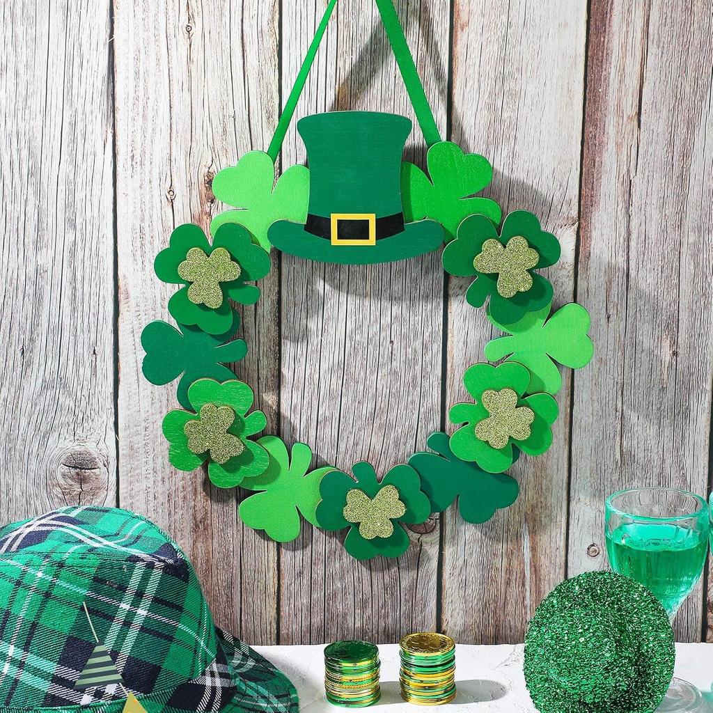 Yookeer St. Patrick's Day Shamrock Door Wreath Shamrocks Wooden Hanging Sign Lucky Irish Ornament Wood Wreath for Happy St. Patrick's Day Party Front
