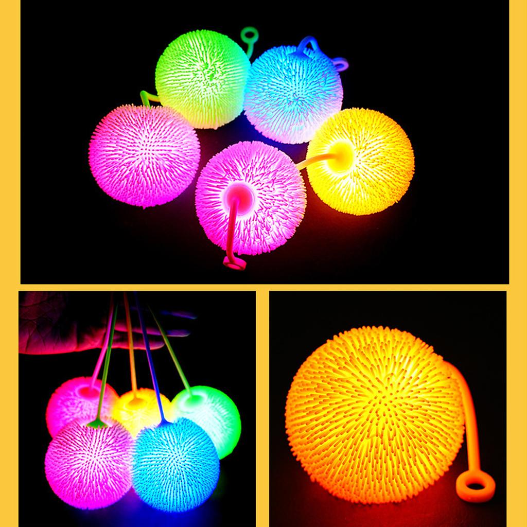 1 Stück leuchtende Kugel, blinkender doppelter fünfzackiger Stern, atomarer Stressabbau-Ball, ein neuartiges Stressabbau-Spielzeug, Stressabbau-Ball(Zufällige Farbe).