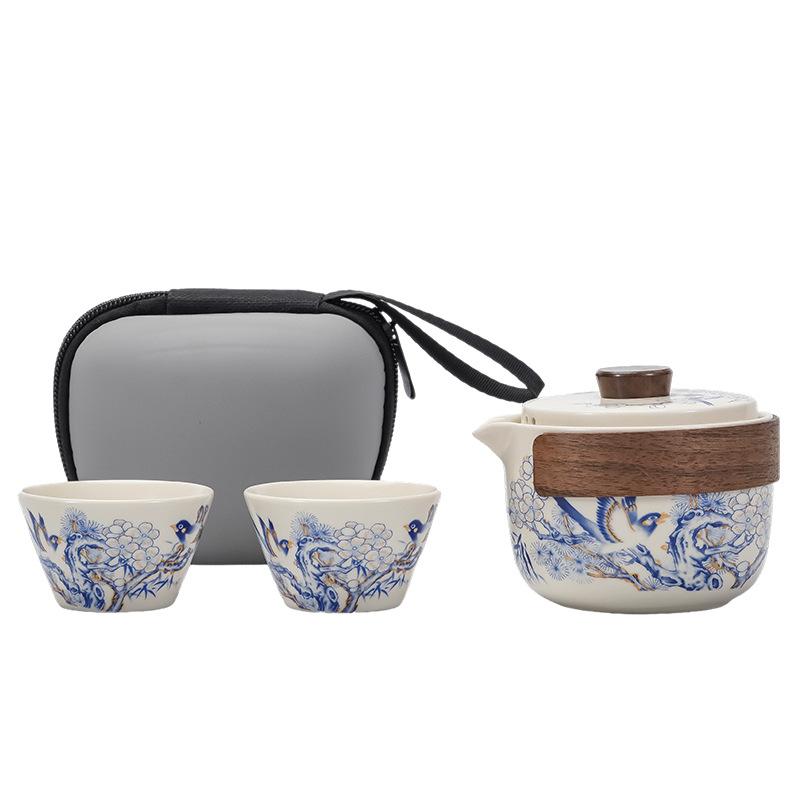Portable Travel Tea Set, One Pot and Two Cups, Anti-scalding Hand-held Pot, Kuaike Wooden Cover Bowl, Simple Small Gift for Teacups