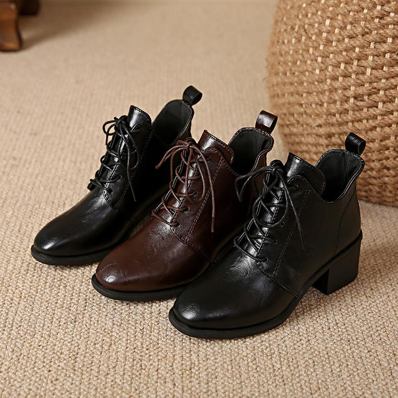 Plus Size Pointy Toe Lace-Up Boots,Chunky Mid Heel Retro Martin Boots for Women