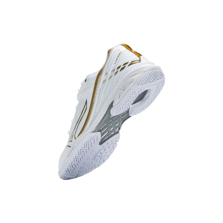 Mizuno Wave Claw 3 Wide White Gold Unisex Sneakers Silver 71GA244341
