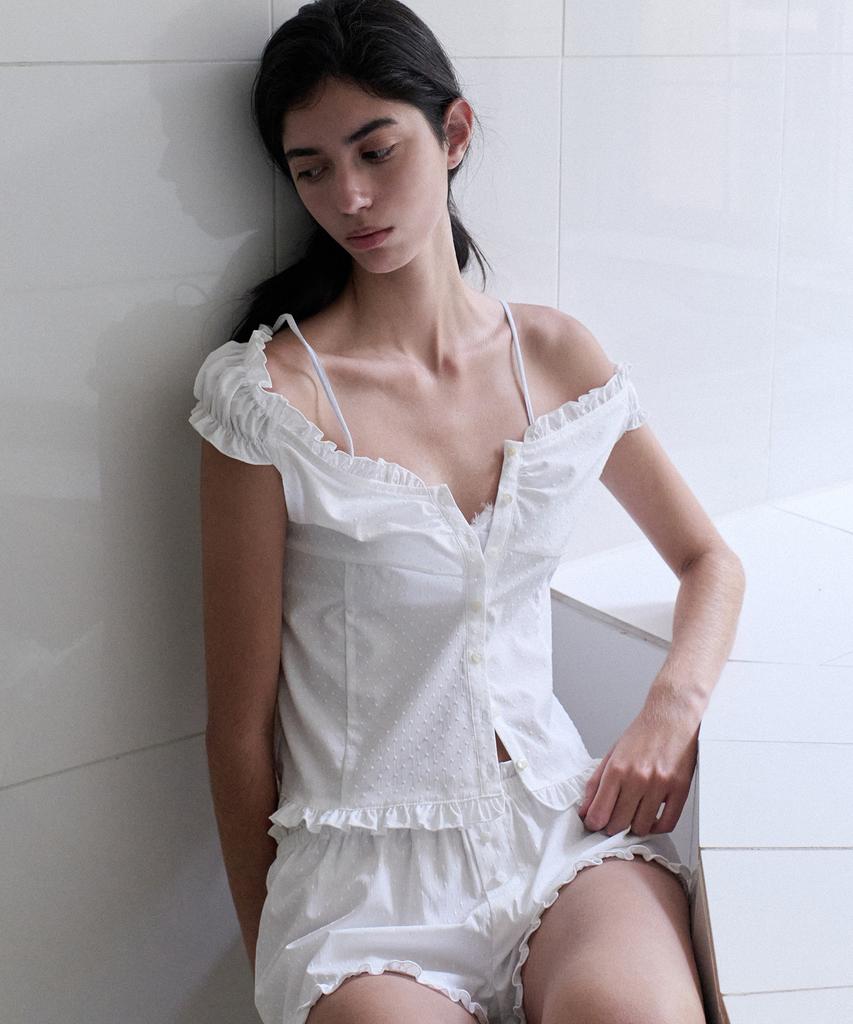 ANDNEEDS Ella Frill Blouse (White)