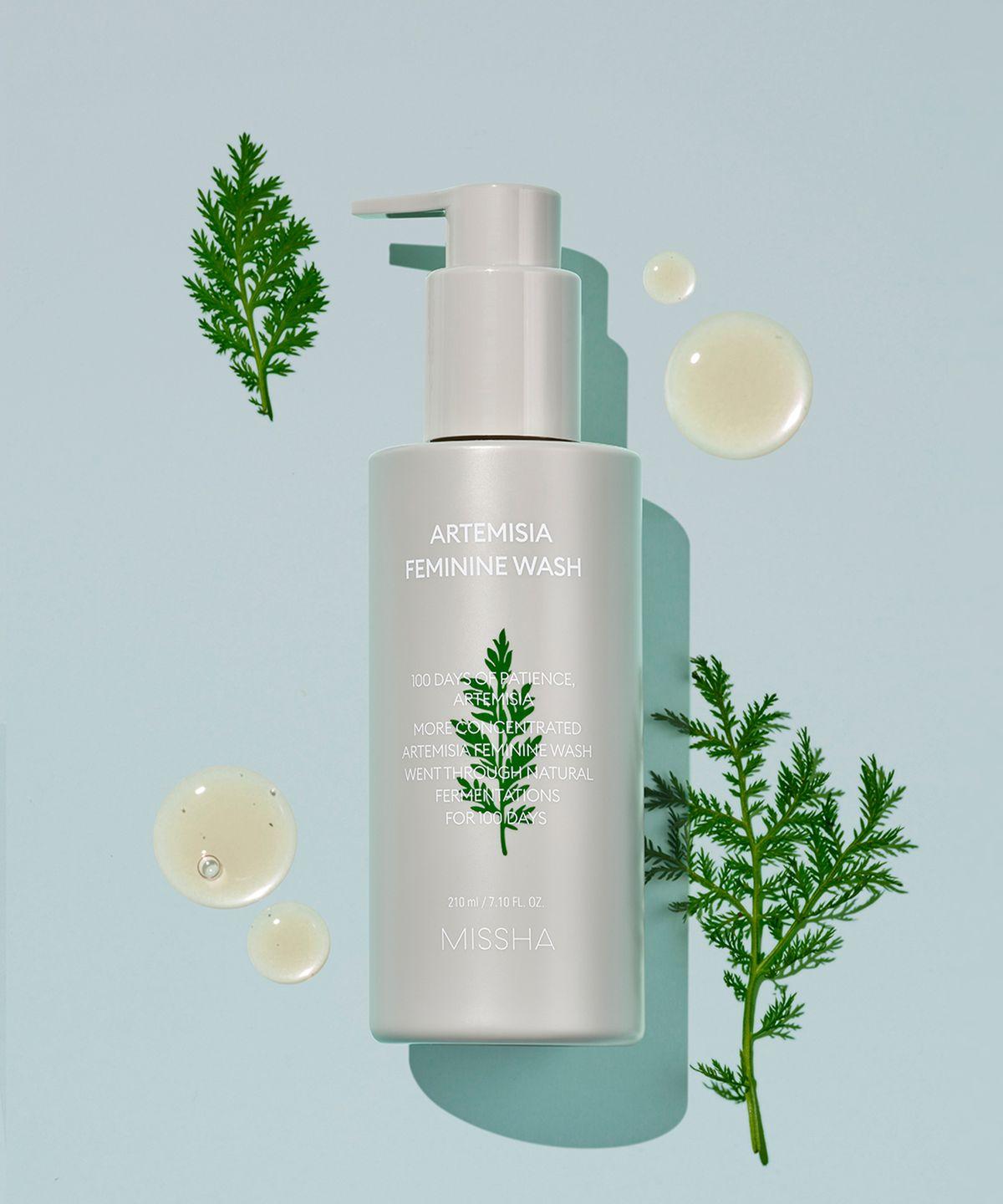 Artemisia annua mild acidic feminine wash 210ml