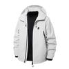 Single Jacket, Submachine Jacket, Fashionable Sports and Leisure Outdoor Warm, Windproof and Waterproof Jacket