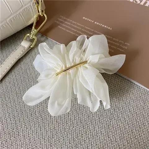 Big Spring Hair Claw Clips Women Metal Chiffon Flowers Ponytail Holder Hairpin Barrettes Girls Hair Accessories Hairgrip