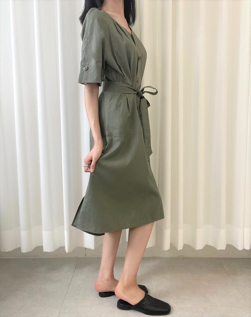 Olgangdijainseutyudio Open-Faced Linen Belted Dress