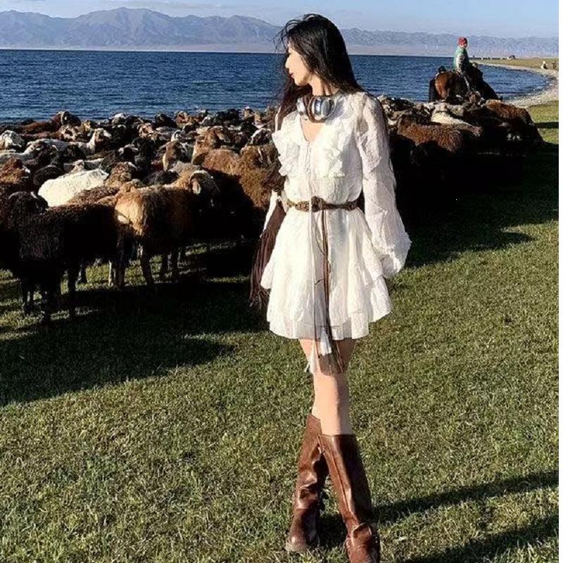 French White Long-sleeved Dress Children's Summer New Xinjiang Travel Vacation Style Wear Short Skirt Early Autumn
