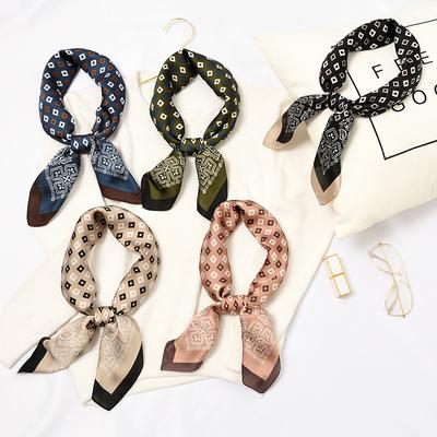 Doplňky – Šátky a šály