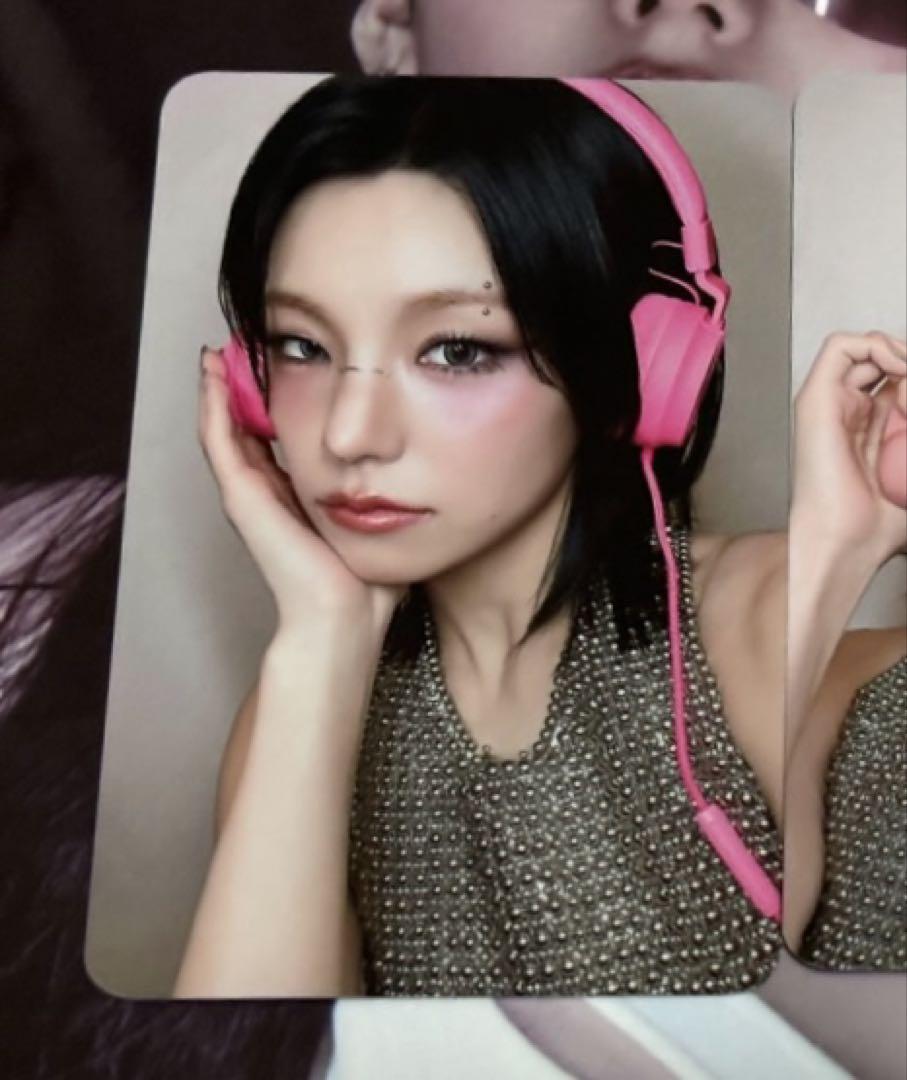 

[Б/У] ITZY Йеджи Аэропорт Makestar Гуанчжоу Автограф-сессия Лимитированная версия Торговая карта А