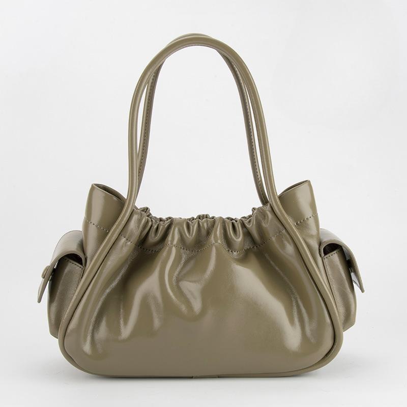 Stilvolle einseitige Umhängetasche mit Wolkenfalten, einzigartigem Design und einer Handtasche für Damen im Hongkong-Stil