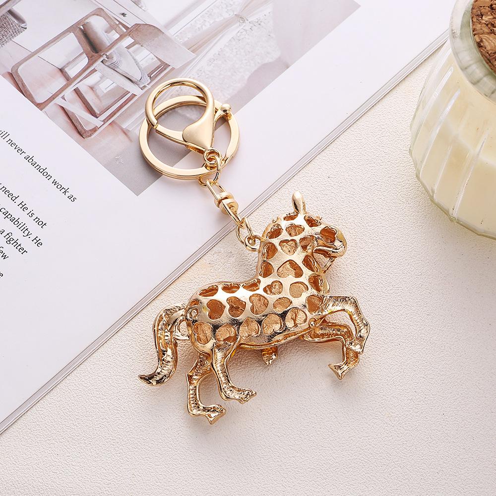 Creative Little Horse Car Keychain, Women's Bag Hanger, Chain Key Ring, Metal