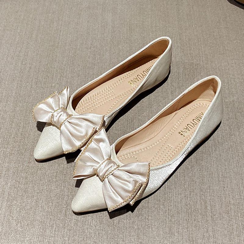 

Мода 3 цвета Элегантные женские туфли с бантом-бабочкой 2025 Женские балетки из шелка на плоской подошве Femmes Мягкие лоферы Большой размер 42/43 Мокасины 5 абрикосовый