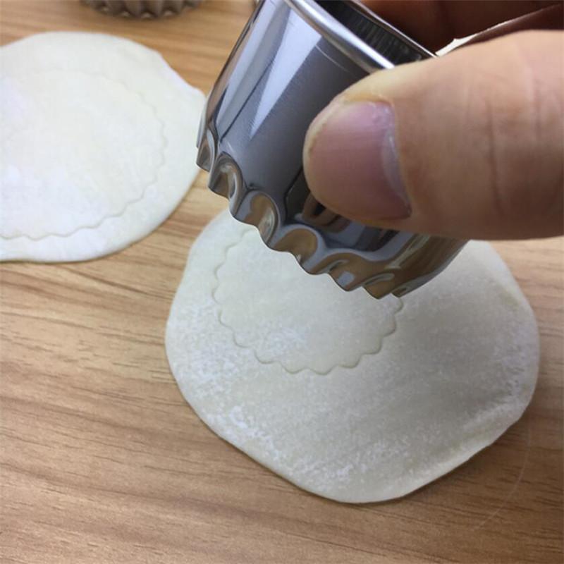 3pcs Flower Stainless Steel Cut Dumplings Skin Mold Kitchen Wrappers Cookie Pastry Baking Utensils Cutting Maker Gadgets
