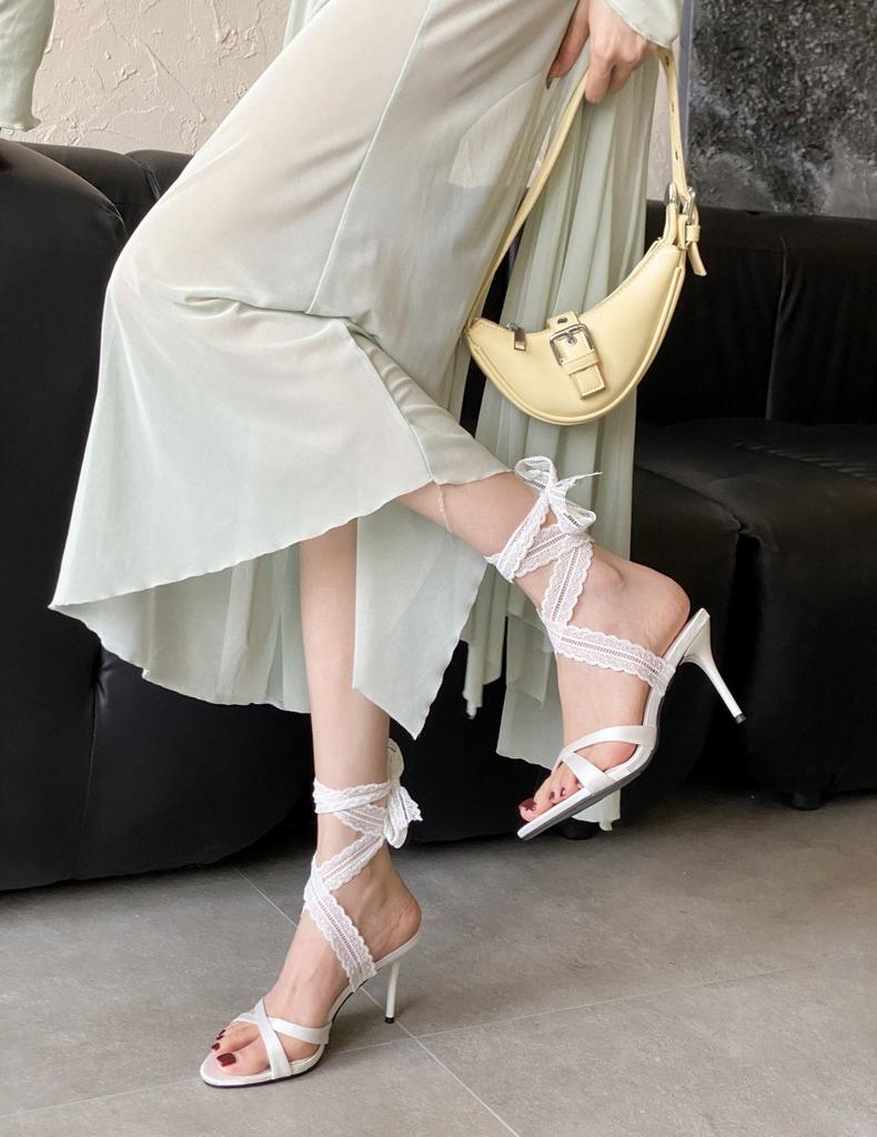 Pointed transparent high heels 2025 new women's summer thin heels rhinestone open-toed sandals patent leather sexy outer cool slippers