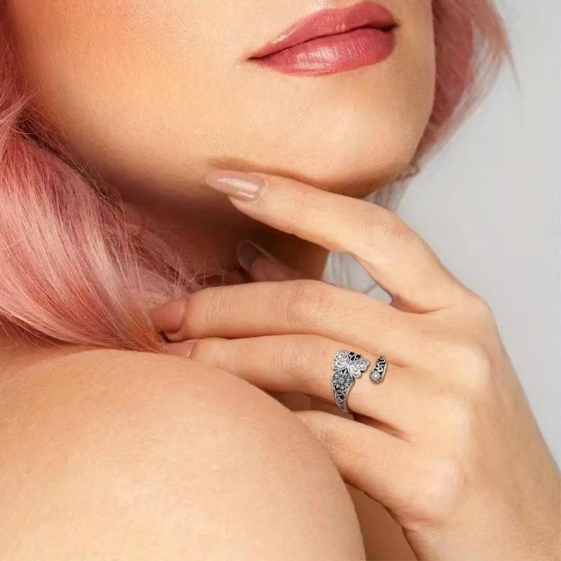 Retro Butterfly Floral Adjustable Ring - Open, Versatile, and Stylish.