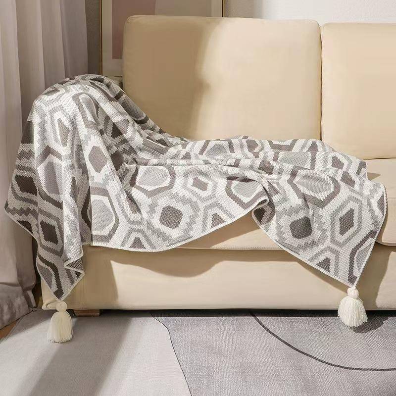 Fashion Hanging Fringe Throw Blanket for Sofa, Office Air Conditioning, Afternoon Nap Blanket 80*120CM