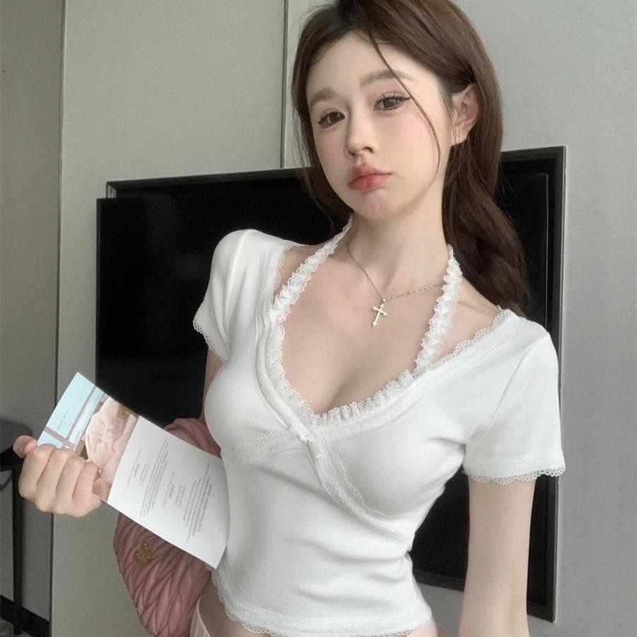 Lace lace neck top women's summer new pure desire Spice Girl V-neck short-sleeved bottoming shirt short bow T-shirt