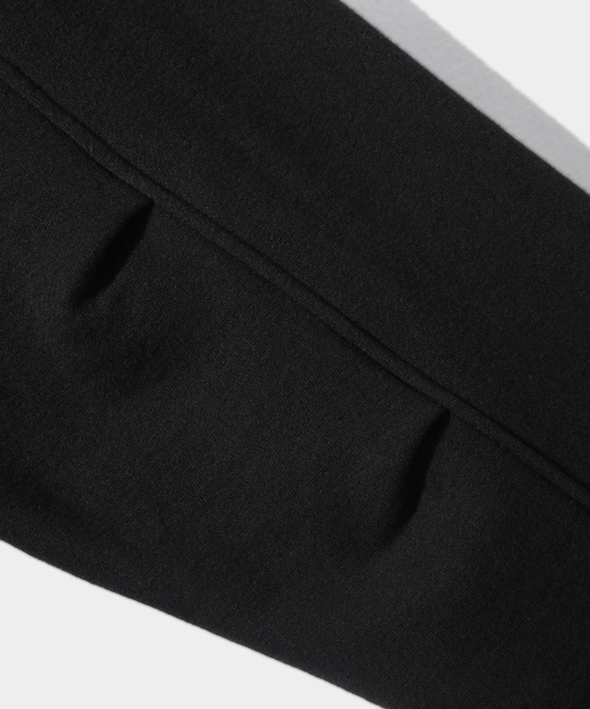 Dimitri Black [Crop Selection] Asi Four Seasons Essentials Hooded Zip-Up_Sweat Black