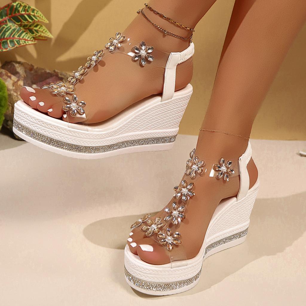 Thick-soled Sandals, Beach Shoes, Women's Plus-size Wedge Heels, New and Fashionable Styles