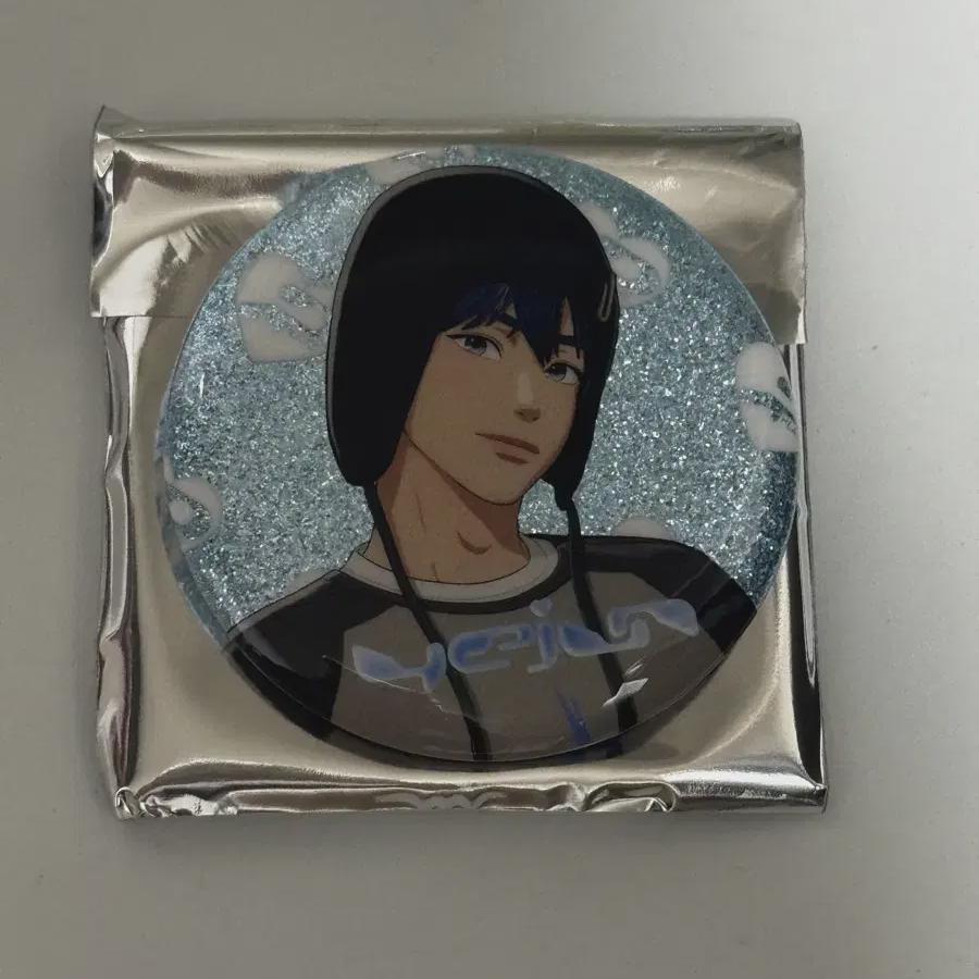 

PLAVE Значок Какуренбо Еджун