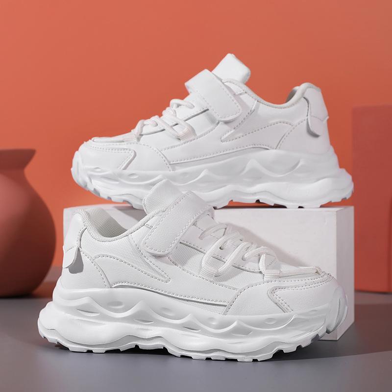 

Детская спортивная обувь Повседневная обувь для мальчиков Маленькие белые туфли для мальчиков и девочек популярны, сетчатая поверхность дышащая Спортивная обувь для мальчиков 39