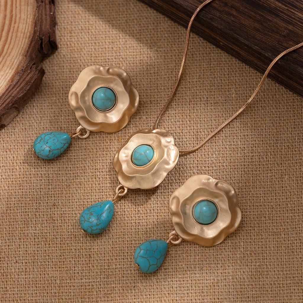 New Fashion Ethnic Flower Water Drop Blue Stone Pendant Choker Necklace Stud Earrings for Women Jewelry Set Wed Accessories Gift