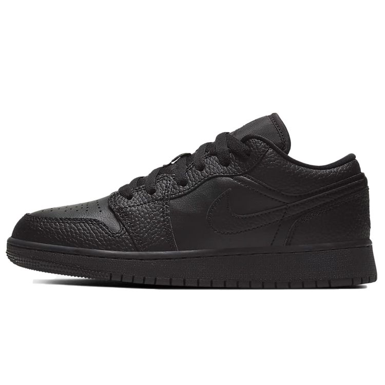 

Детские кроссовки Air Jordan 1 Low GS Triple Black 2020 553560-091