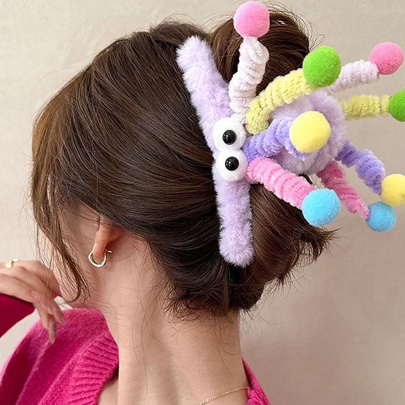 Funny Plush Hair Claw Furry Barrette Crab Headwear Winter Hair Clip Cartoon Eyes Cute Sweet Hairpin Women Girl Hair Accessory