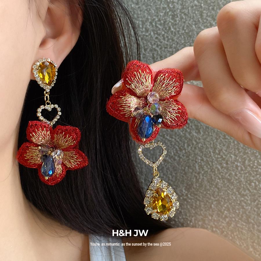 Silver Needle Diamond Asymmetrical Flower Water Drop Earrings Light Luxury Premium Earrings Mori Sweet Retro Elegant Earrings