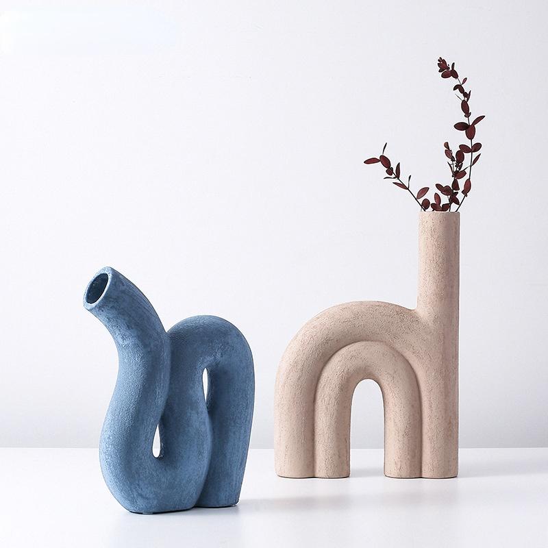 

Creative Ceramic Vase Abstract Geometric Line Flower Arrangement Pipeline Hollow Out Arc Ceramic Handicraft Ornaments Vases
