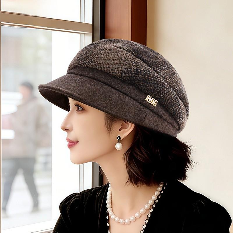 Fashionable Wool Mix Round Top Beret With Short Brim For Spring And Fall