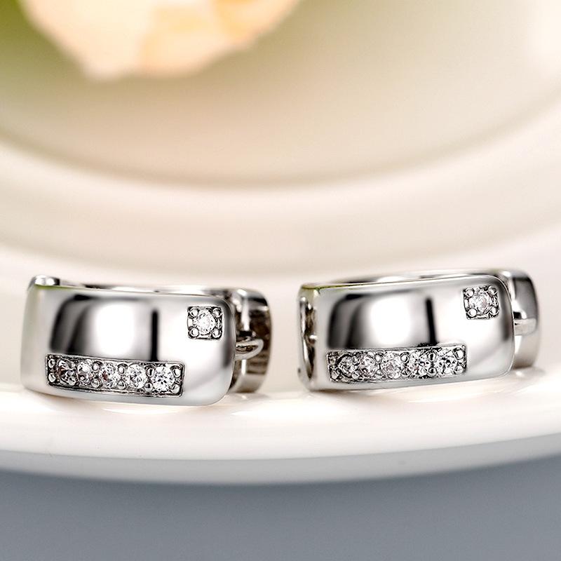 Luxury Korean version of fashion OL earrings, simple U-shaped zircon women's ear buckles, wholesale