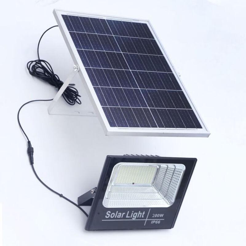 High-Power Solar Flood Light