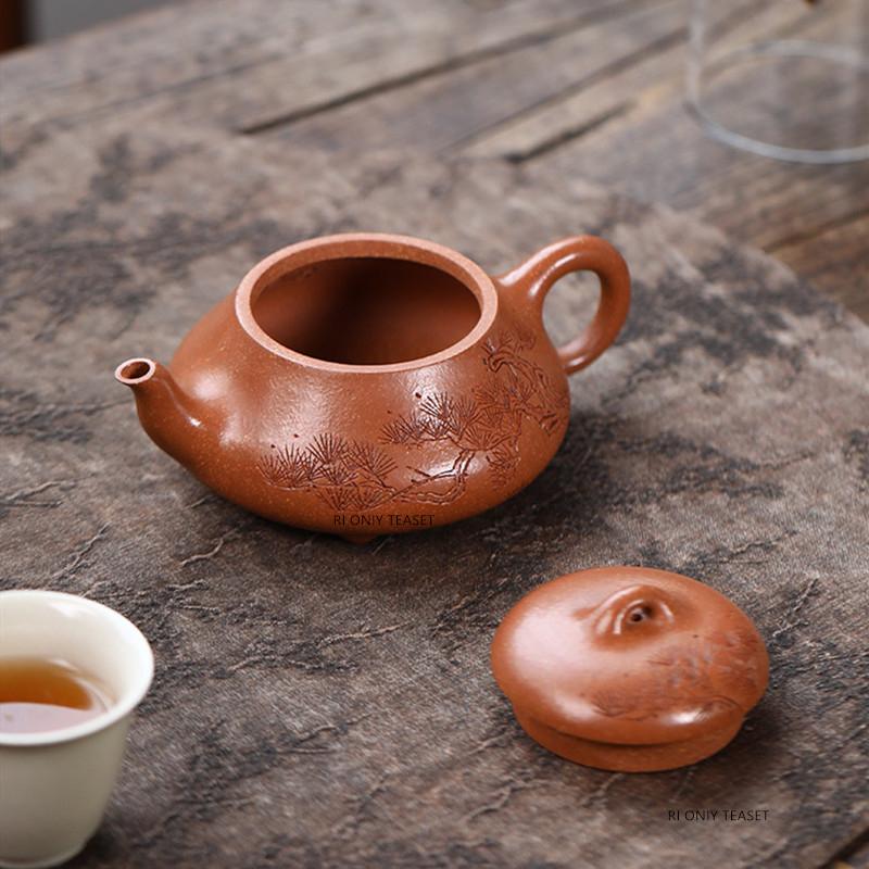 220ml Chinese Yixing Purple Clay Stone Scoop Teapots Beauty Tea Infuser Kettle Hand-carved Pine Tree Tea Pot Zisha Tea Set