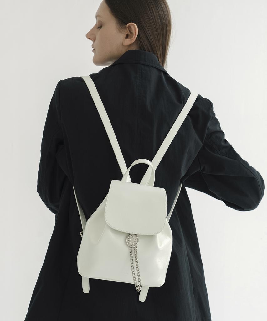 Anodds Tiwi Chain Drawstring Leather Backpack