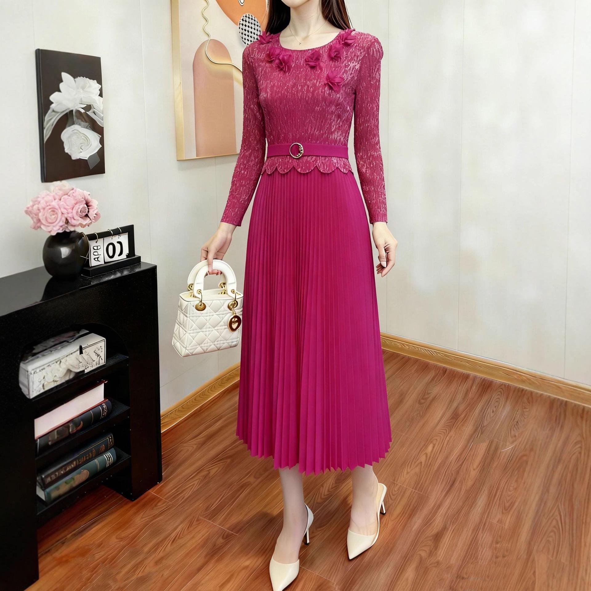 

Elegant Slimming Pleated Dress with 3D Floral Design One Size розы красного