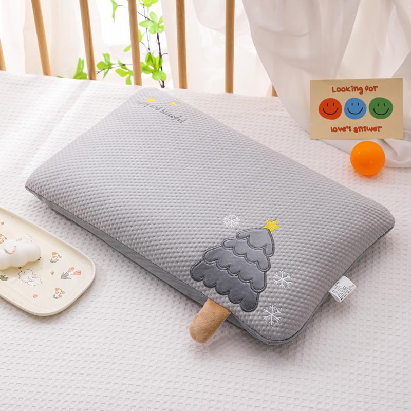 Yongyouwan Cartoon Christmas Tree Pillow
