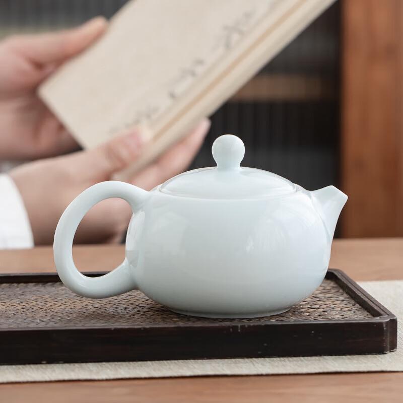 Yingqing Glaze Celadon Xishi Teapot