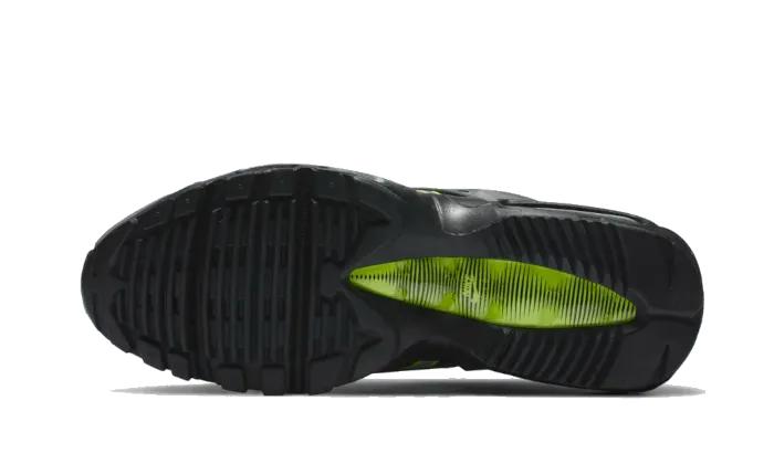 Air Max 95 NDSTRKT Neon