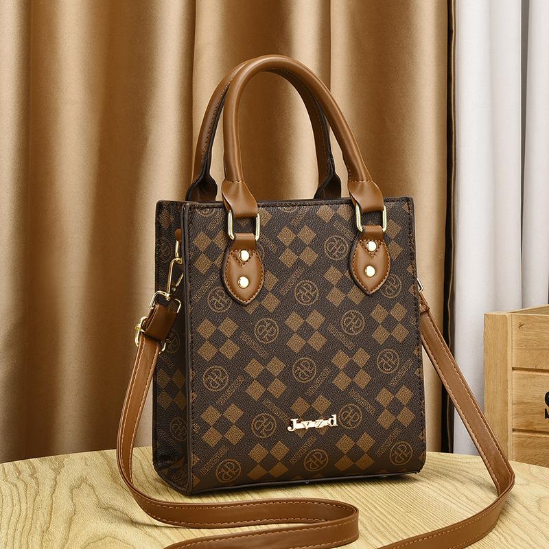 

Bag handbag women s 2025 new fashion women s bag versatile shoulder messenger bag printed small square bag women s bag tide кофейный